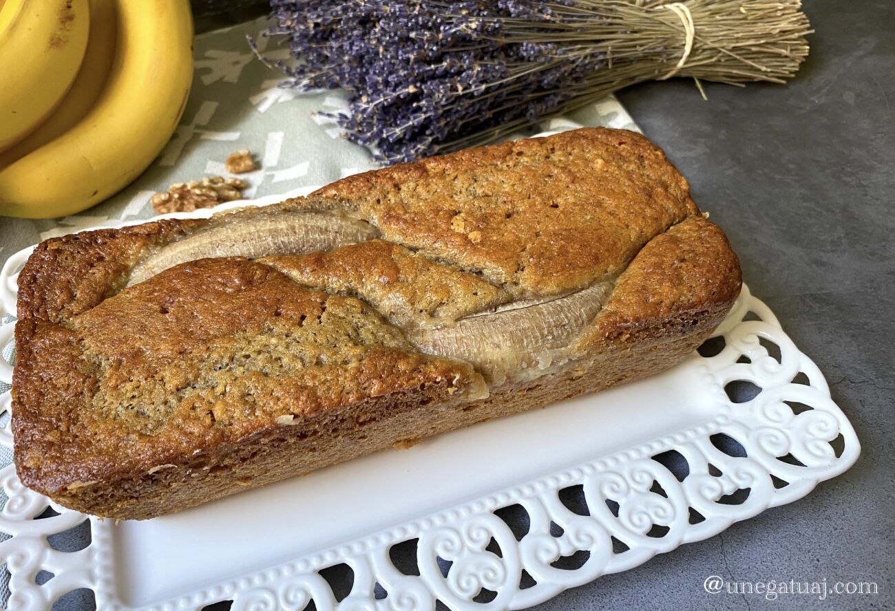 Kek i thjeshtë me banane (banana bread)