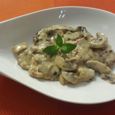 Fileto viçi me pana dhe kërpudha