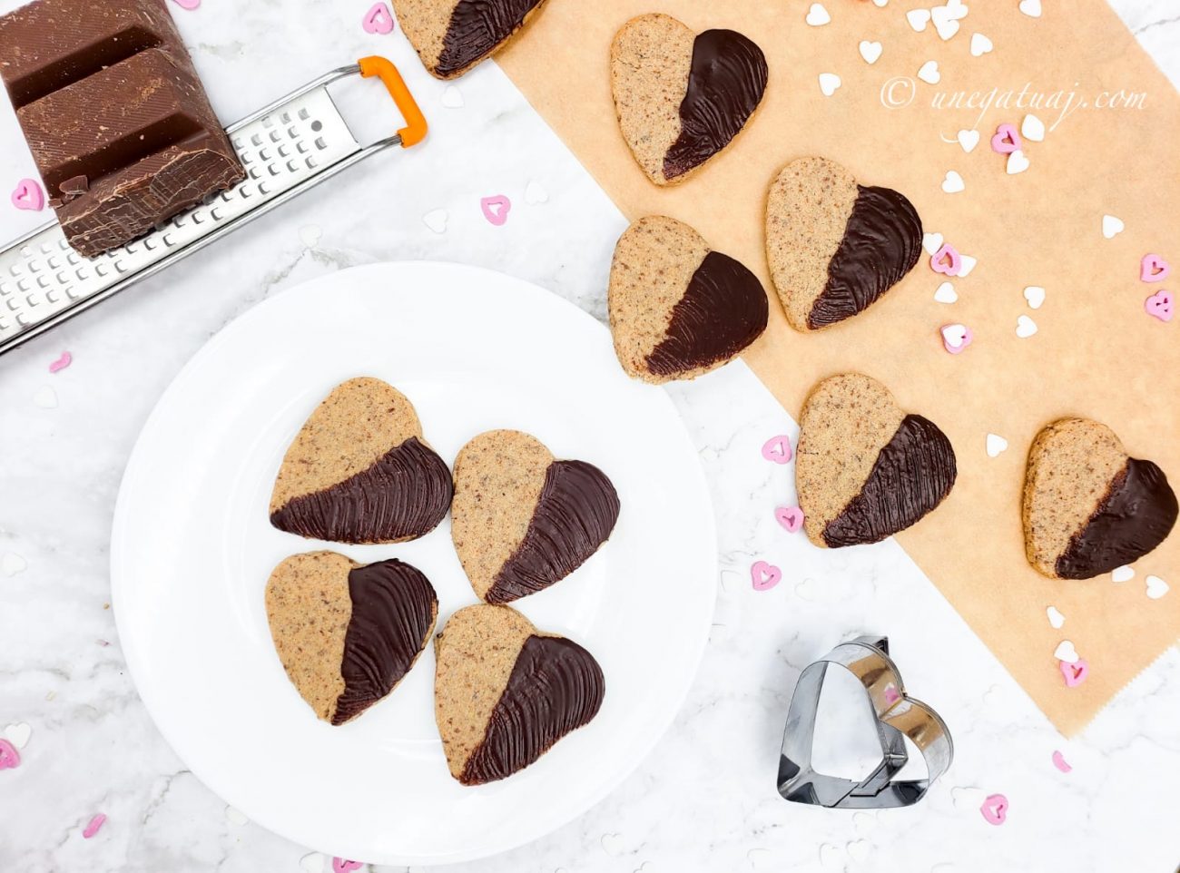 Biskota me çokollatë dhe lajthi