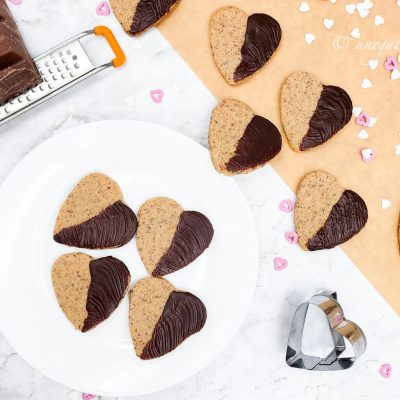 Biskota me çokollatë dhe lajthi